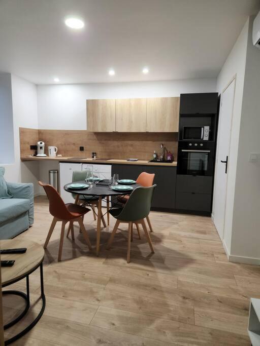 Le Maillot IV Apartment Castres  Exterior photo